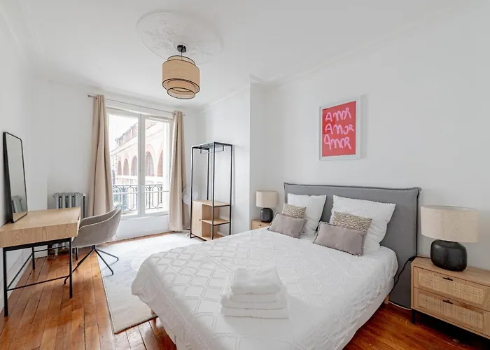 Parisian Elegance 2 Bedr In The 16th * Paris