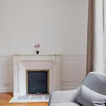 Apartamento Parisian Elegance 2 Bedr In The 16th *