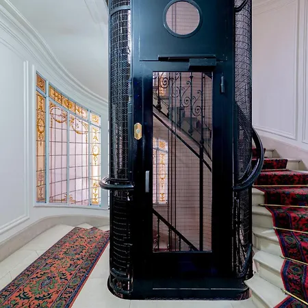 Parisian Elegance 2 Bedr In The 16th *