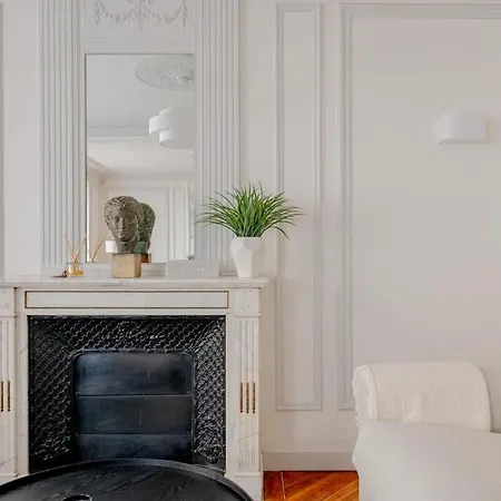 Parisian Elegance 2 Bedr In The 16th Apartamento