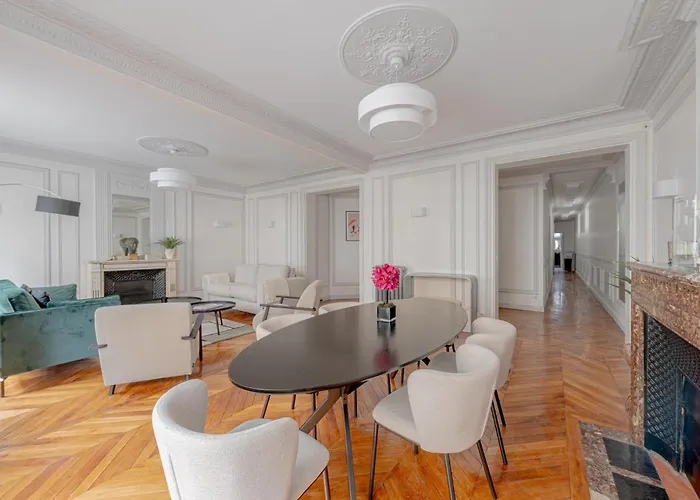 Parisian Elegance 2 Bedr In The 16th *